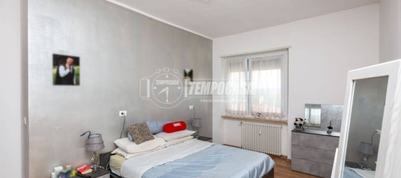 3 rooms Apartment in Villastellone, Italy No. 296383 10