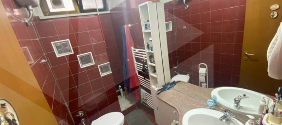 Квартира с 3 комнатами в Рим, Италия № 32584 12