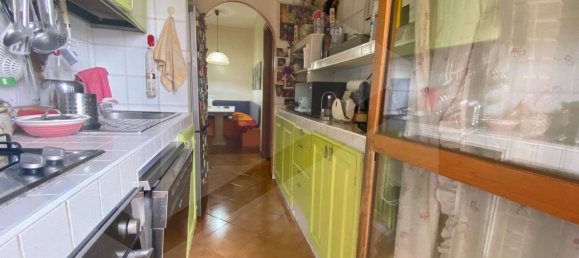 Квартира с 3 комнатами в Рим, Италия № 32584 8