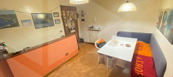 Квартира с 3 комнатами в Рим, Италия № 32584 6