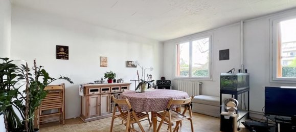 2 bedrooms Apartment in Limeil-Brevannes, France No. 285431 3