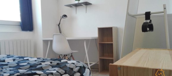 4 chambres Duplex à Bourges, France No. 77407 12