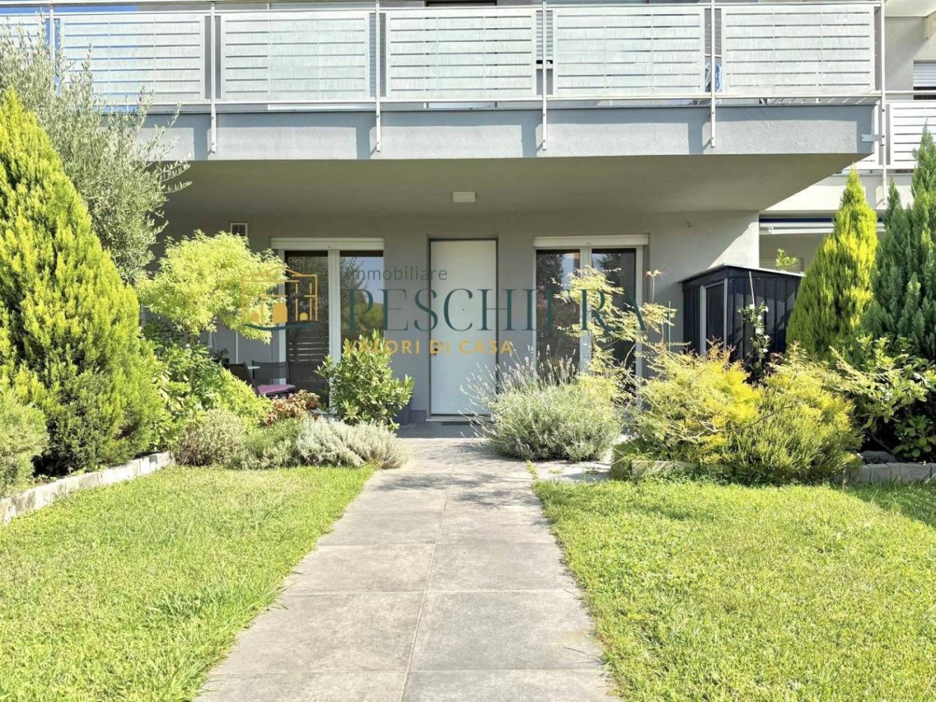 2 bedrooms Apartment in Peschiera del Garda, Italy No. 277310