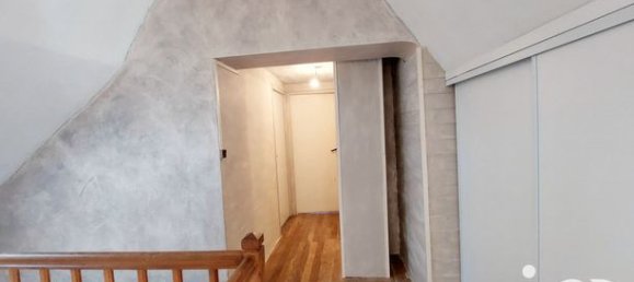 4 bedrooms House in Cerisiers, France No. 363667 8