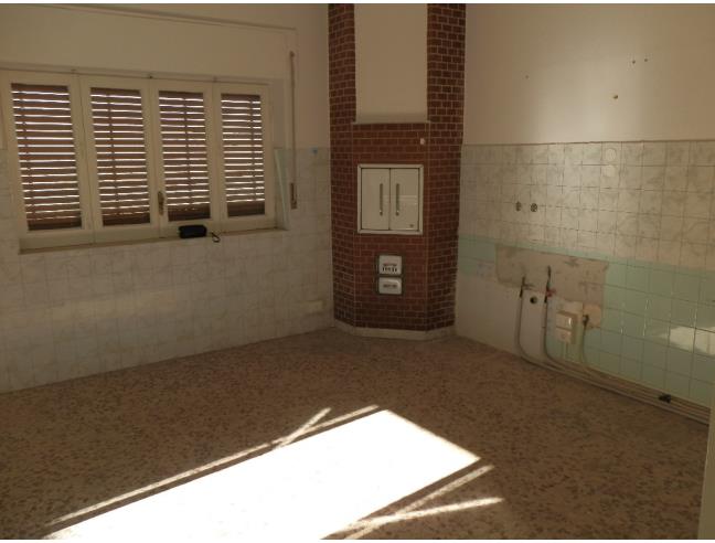 Ático de 4 dormitorios en Bisceglie, Italy No. 252657