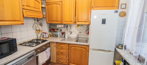 3 rooms Apartment in Turin, Italy No. 15074 14