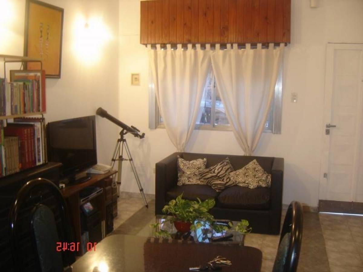 Studio in Buenos Aires, Argentina No. 87234