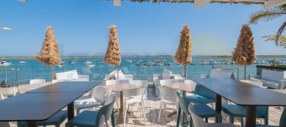 142m² Commercial property in Tavira, Portugal No. 206104 36