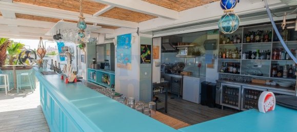 142m² Commercial property in Tavira, Portugal No. 206104 37