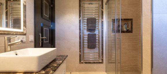 3 bedrooms Villa in Marbella, Spain No. 149944 33