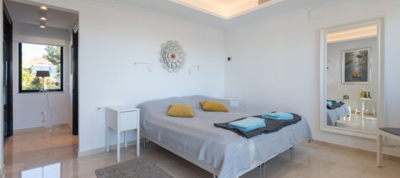 3 bedrooms Villa in Marbella, Spain No. 149944 30