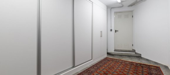 3 bedrooms Villa in Marbella, Spain No. 149944 49