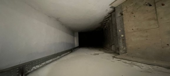 Склад 810м² в Кастирага Видардо, Италия № 74963 29