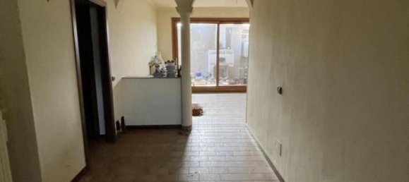 Склад 810м² в Кастирага Видардо, Италия № 74963 48