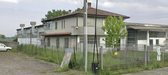 Склад 810м² в Кастирага Видардо, Италия № 74963 4