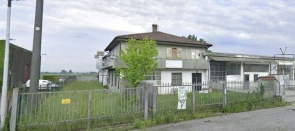 Склад 810м² в Кастирага Видардо, Италия № 74963 3