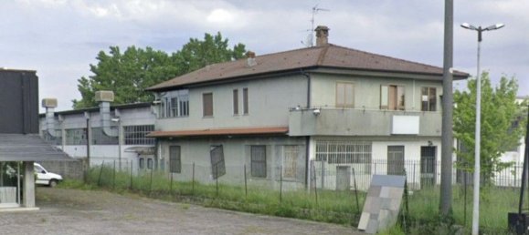 Склад 810м² в Кастирага Видардо, Италия № 74963 46