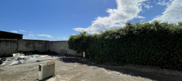 Склад 810м² в Кастирага Видардо, Италия № 74963 50