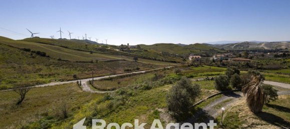 Villa de 3 dormitorios en Simeri Crichi, Italy No. 302562 12