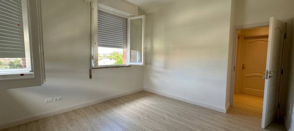 Ático de 3 dormitorios en Viareggio, Italy No. 40639 3