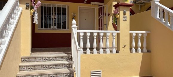 Villa de 3 dormitorios en Algorfa, Spain No. 148129 2