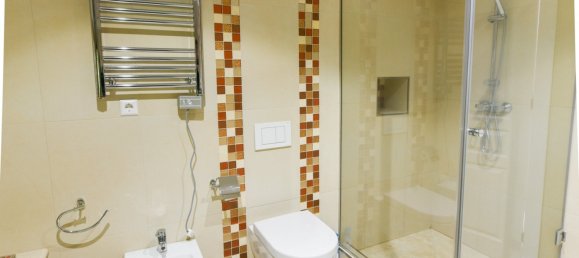 Villa de 5 dormitorios en Marbella, Spain No. 4732 25