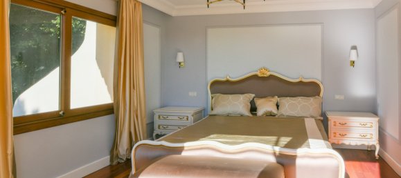 Villa de 5 dormitorios en Marbella, Spain No. 4732 17