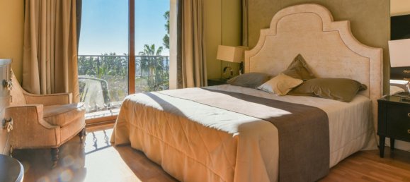 Villa de 5 dormitorios en Marbella, Spain No. 4732 11