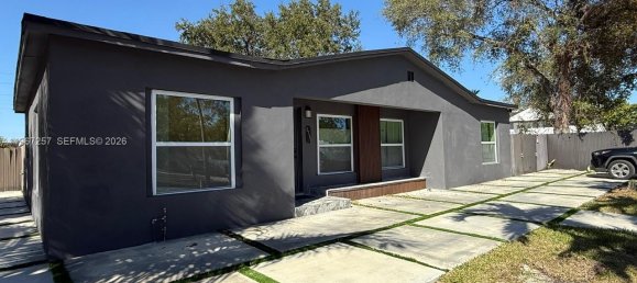 3 bedrooms Villa for sale in Miami, Miami-Dade, Florida, USA № 614400 3