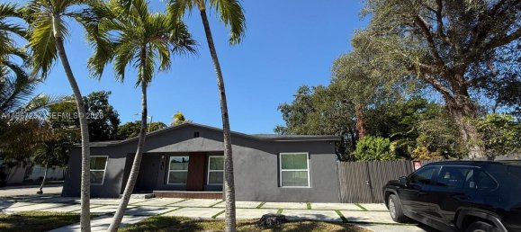 3 bedrooms Villa for sale in Miami, Miami-Dade, Florida, USA № 614400 4