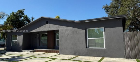3 bedrooms Villa for sale in Miami, Miami-Dade, Florida, USA № 614400 9