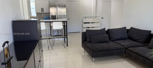 3 bedrooms Villa for sale in Miami, Miami-Dade, Florida, USA № 614400 11