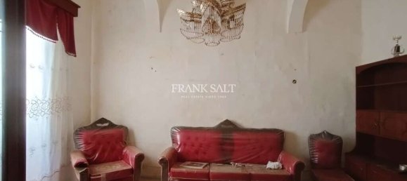 3 Schlafzimmer Haus in Zebbug, Malta, Nr. 2895 4