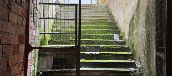 Propriété commerciale à Savona, Italy 250m² No. 261324 7