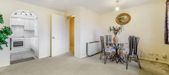 2 chambres Appartement à Hounslow, United Kingdom No. 9830 2