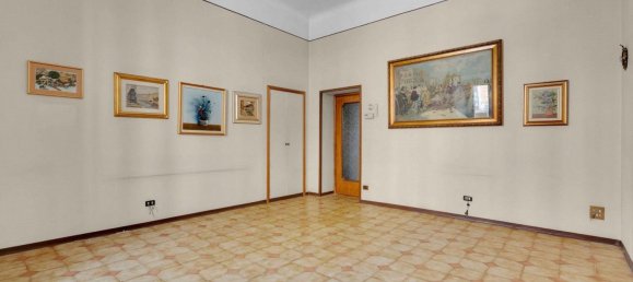 4 Schlafzimmer Wohnung in Milan, Italy, Nr. 364213 4