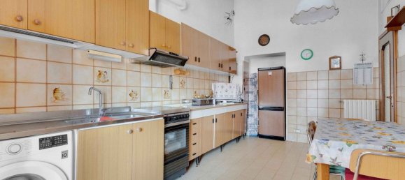 4 Schlafzimmer Wohnung in Milan, Italy, Nr. 364213 9