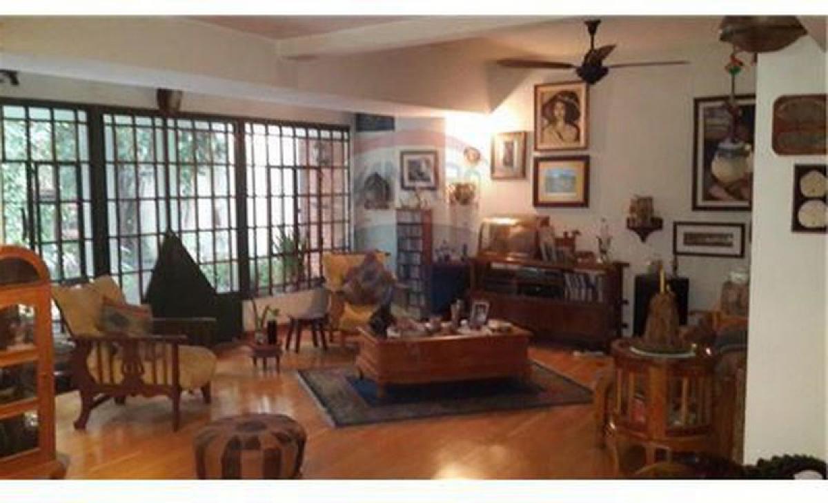 4 bedrooms House in Buenos Aires, Argentina No. 69975