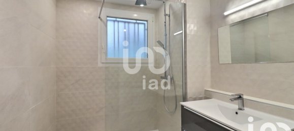 2 bedrooms Apartment in Tours, France No. 51228 3