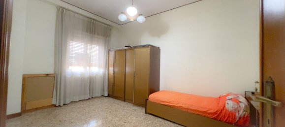 Apartamento de 5 divisões em Frosinone, Italy N.º 228400 4