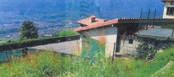 Дом с 5 комнатами в Пизонье, Италия № 4713 12