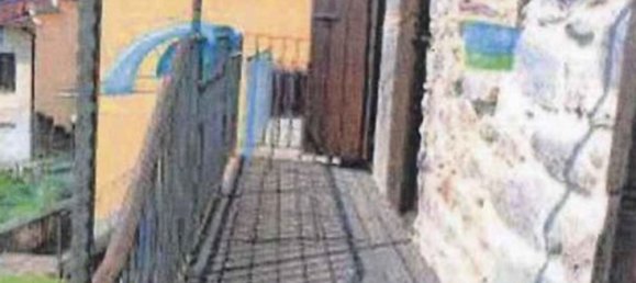 Дом с 5 комнатами в Пизонье, Италия № 4713 10