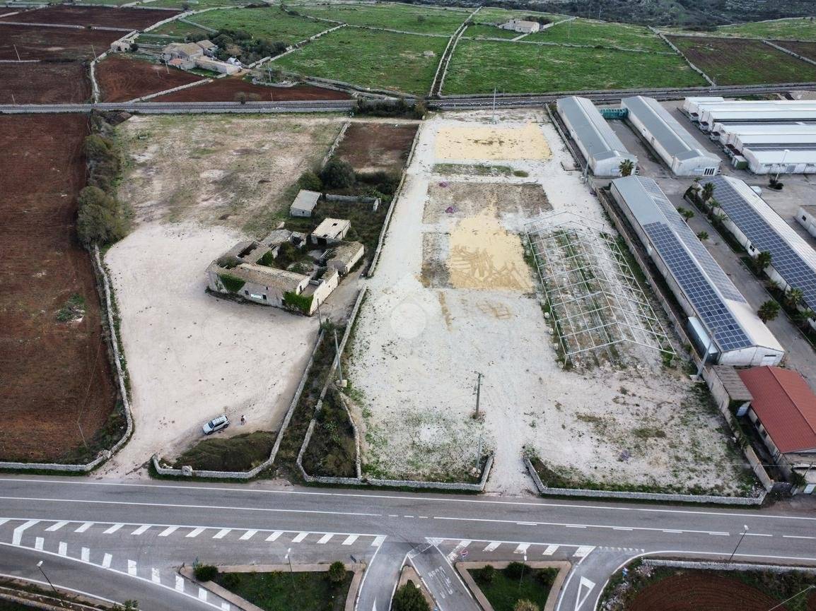 2 bedrooms House in Ragusa, Italy No. 125552