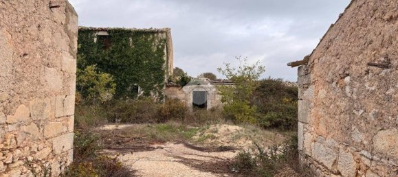 2 bedrooms House in Ragusa, Italy No. 125552 6