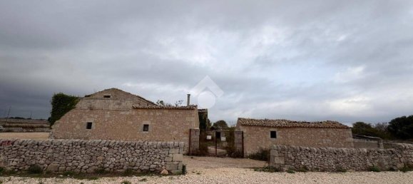 2 bedrooms House in Ragusa, Italy No. 125552 5