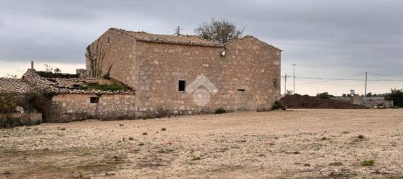 2 bedrooms House in Ragusa, Italy No. 125552 30