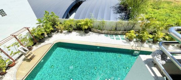 2 bedrooms Condo in Khlong Toei, Thailand No. 16710 2