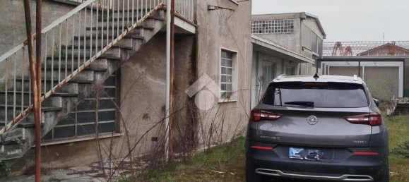 8-salle Entrepôt à Rovello Porro, Italy No. 226157 6