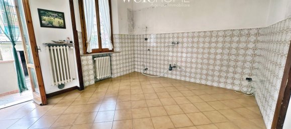 4 bedrooms House in Campi Bisenzio, Italy No. 362768 31