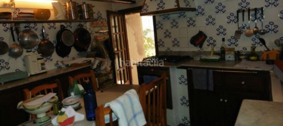 4 bedrooms House in Chartered Community of Navarre, Spain No. 37274 9